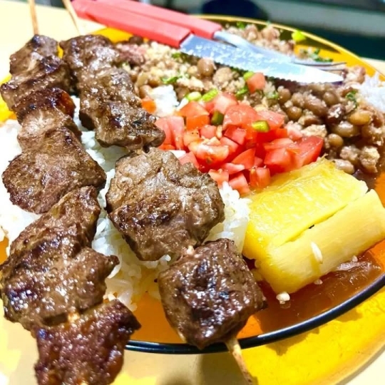 alguns-de-nossos-pratos-819bf6949af70a6f3c6b2d780dda1c54-1740747854