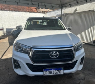 locacao-de-carros-cdc2b131ae2abe6aa9e93a073411c04c-1747164963