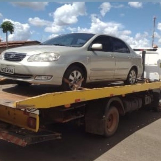 servico-de-guincho-24-hs-419012f9633672cf96dca933f4762906-1761655849