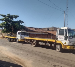 servico-de-guincho-24-hs-42262e57e3848a12e50150c07d30da66-1761655849