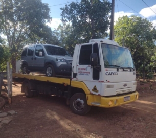 servico-de-guincho-24-hs-7f818338da6dc66daf870ee72aa34593-1761655849