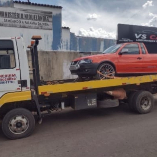 servico-de-guincho-24-hs-e4e5990645d5bce4490beee95078ff7f-1761655849