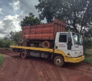 servico-de-guincho-24-hs-ee2d88a78a199baf28184e2574317805-1761655849