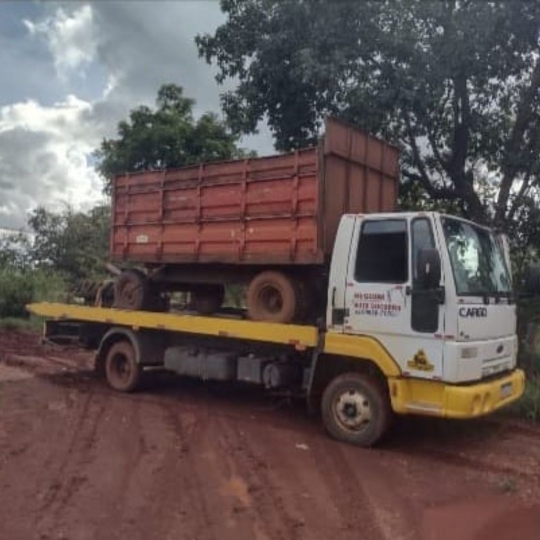 servico-de-guincho-24-hs-ee2d88a78a199baf28184e2574317805-1761655849