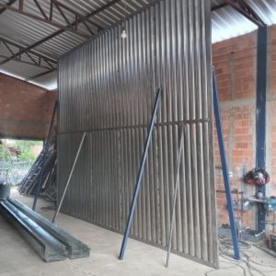 calhas-forro-de-pvc-rufos-portas-portoes-estruturas-metalicas-serralharia-em-geral-d80c9766d9f0628fc6246812cf1d47b9-1742478123