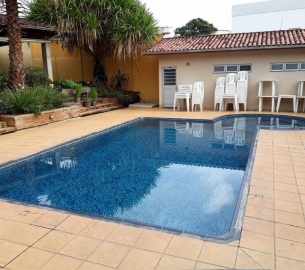 hotel-9ff7a195ac9584d0eb49ba21d75ed3cd-1742590513