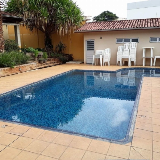 hotel-9ff7a195ac9584d0eb49ba21d75ed3cd-1742590513