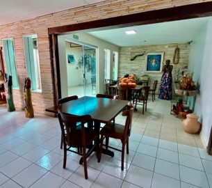 hotel-6ed7f609c5d37a9345bf177f7a813b4a-1742590513