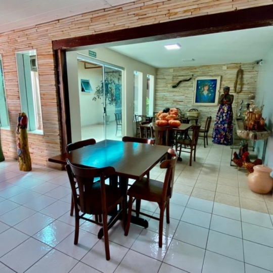 hotel-6ed7f609c5d37a9345bf177f7a813b4a-1742590513