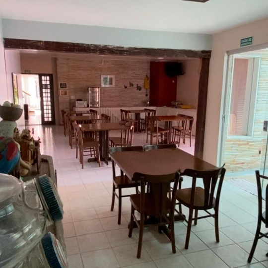 hotel-49bf81bde94bec81ec354f4a70f2ba7e-1742590513