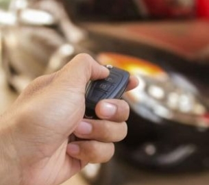 diney-acessorios-automotivos-3aa3b552e4bc8a5b4b84d30c32431a55-1743769568