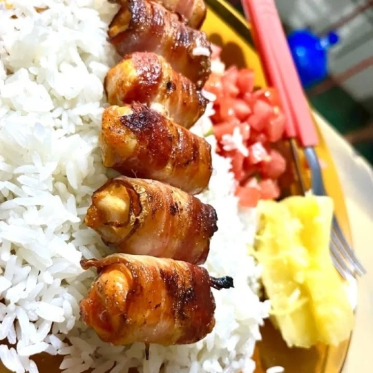 alguns-de-nossos-pratos-8f94d1d0de458b79a5b4467da92c0f0b-1740747854